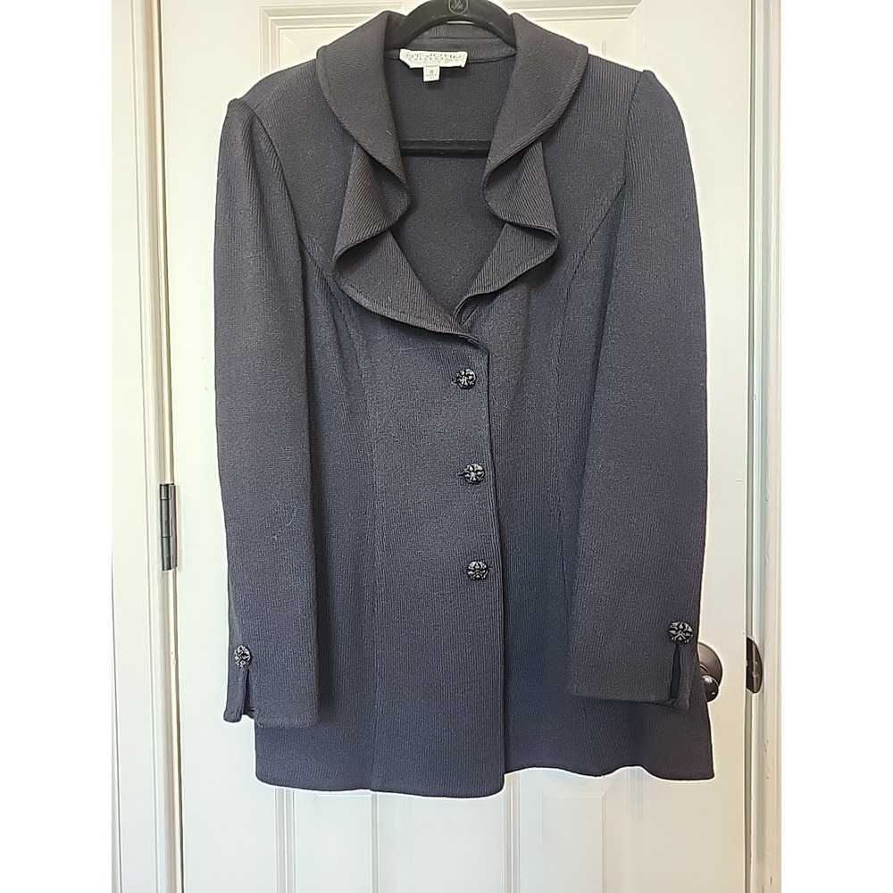 St. John‎ Ruffle Knit Blazer
